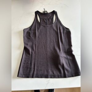 Allbirds activewear top new in size XS